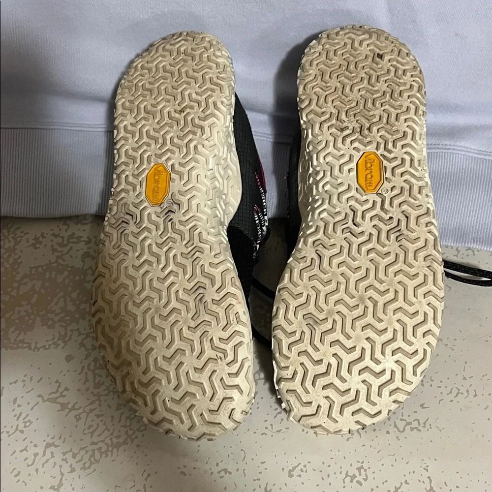 Merrell Black and Pink Athletic Barefoot Shoes - Picture 5 of 6